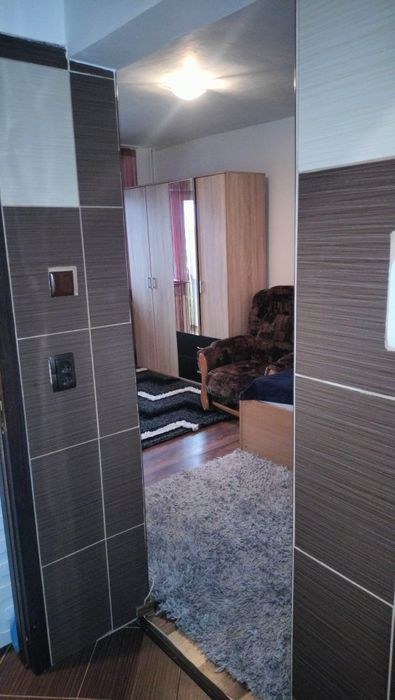 Garsoniera de inchiriat