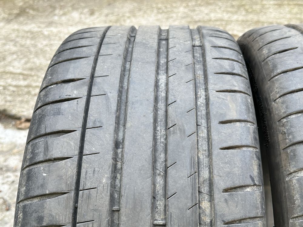 Anvelope Michelin PS4S 235/35 R19