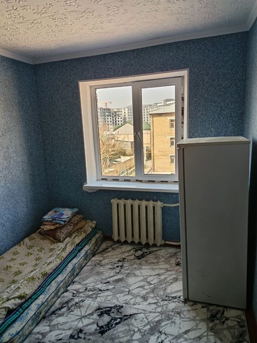 Продаётся бывшая общежитие 1/4/4 массив Ялангач 1 комнатная всё общее