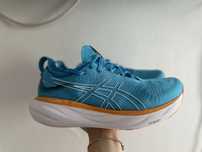 Adidasi Asics    .