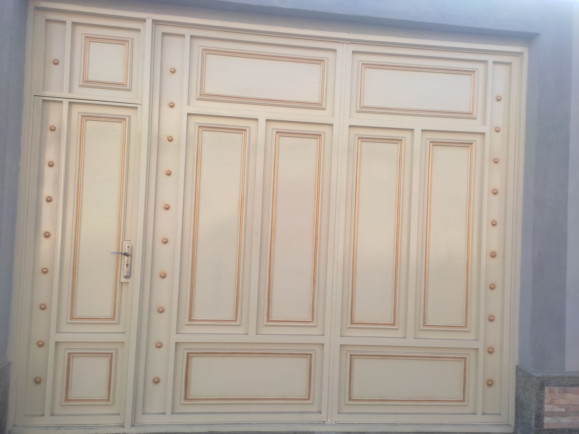 darvoza ayvon panjara karavat yasemiz