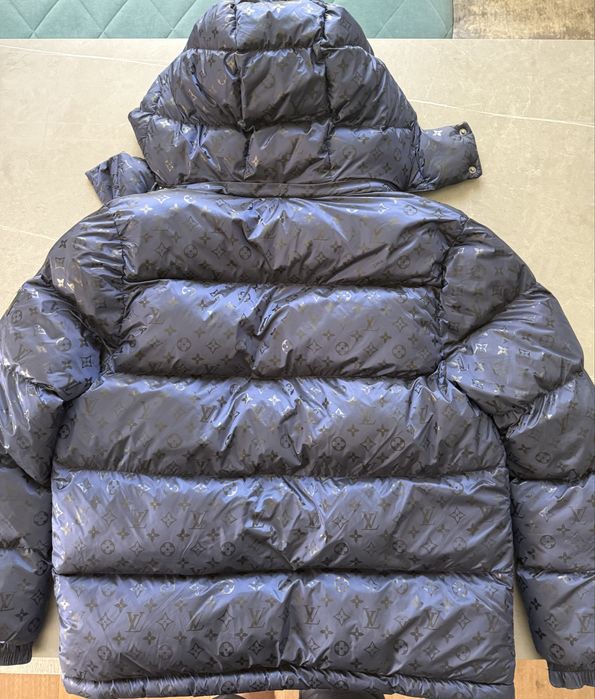 Яке Louis Vuitton