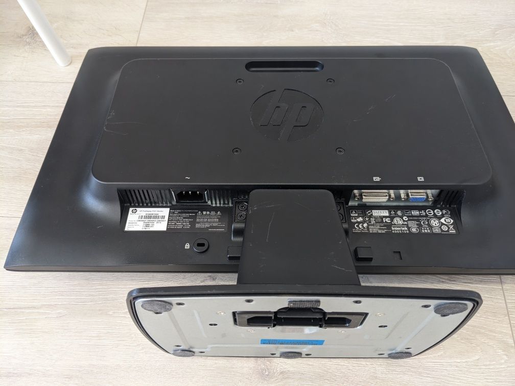 HP ProDisplay P221