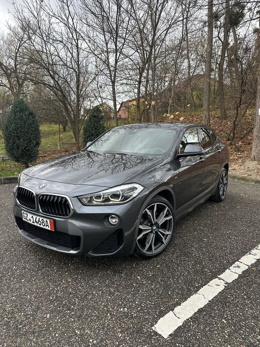 BMW X2 M-Pachet / xDrive 2.0D / Panoramic / 190 cai / Head-up / Camera