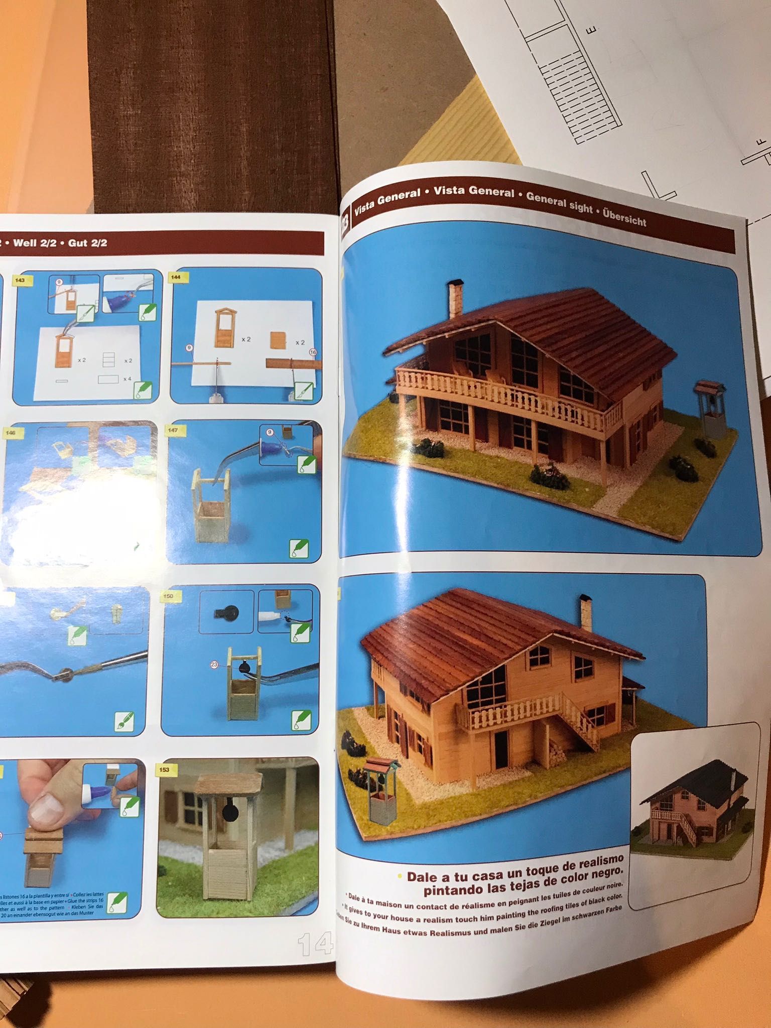 Artesania Latina Дървен модел на къща 1:76