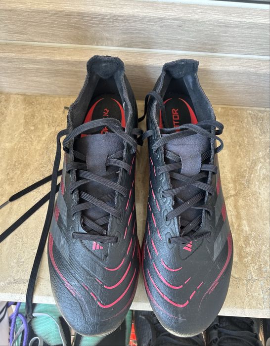 Ghete fotbal PREDATOR 42 , 2/3