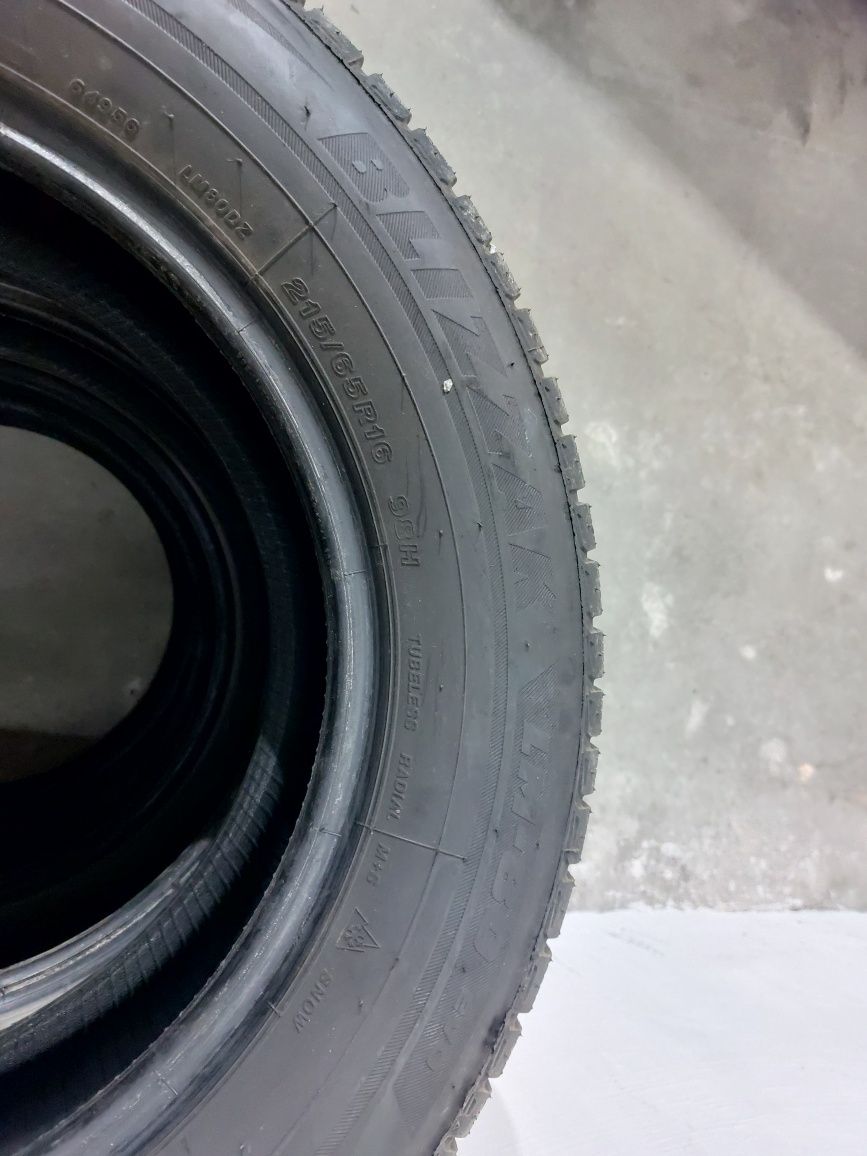Зимни гуми Bridgestone Blizzak LM-80 evo 215 65 16