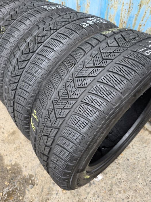 Anvelope Iarnă 235.60.18 Pirelli An 2021