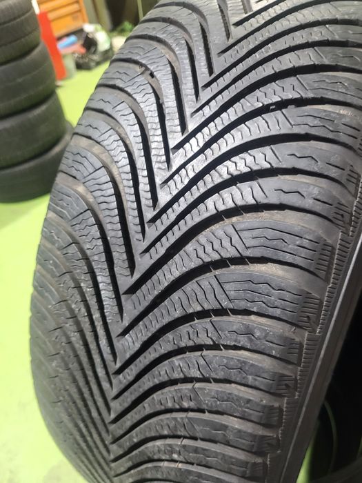 4 бр зимни 225/55/17 Michelin