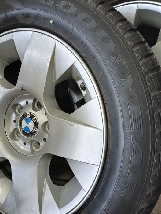 Jante cu anvelope de iarnă