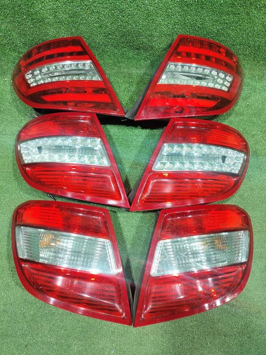 Продам Фонарь задний стоп сигнала Mercedes Benz C Class W204 Универсал