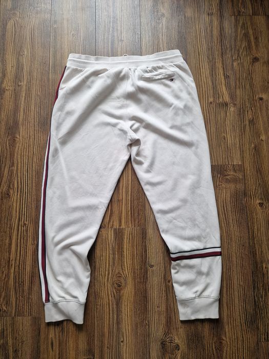Страхотно мъжко спортно долнище TOMMY HILFIGER размер XL/ 2XL