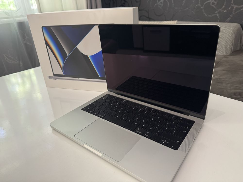 MacBook Pro - M1 Pro 16GB 1TB SSD