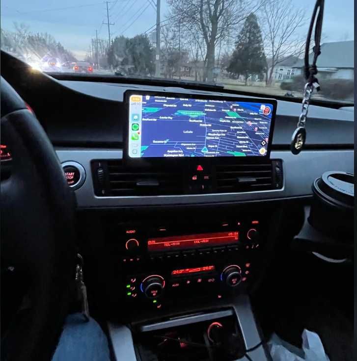 CarPlay / Android Auto дисплей поддържа WAZE + Стойка за БМВ Е90 Е91