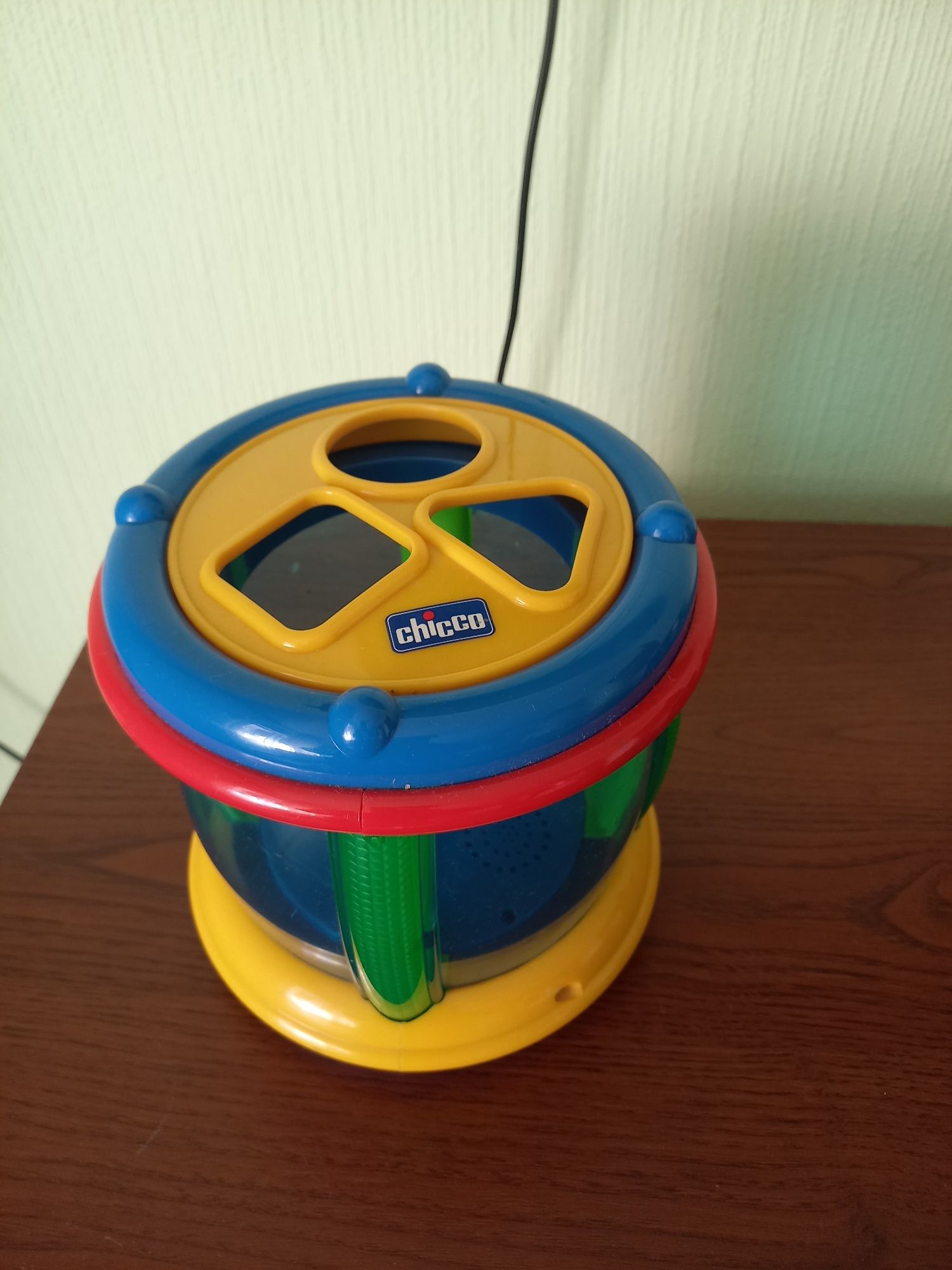 Музыкальный барабан  Chicco, развивающая игрушка