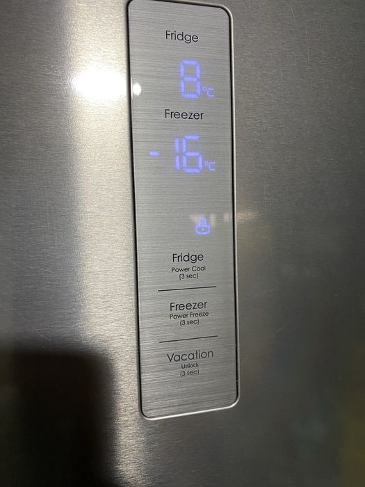 Combina frigorifica Tesla No Frost Inox 188 cm