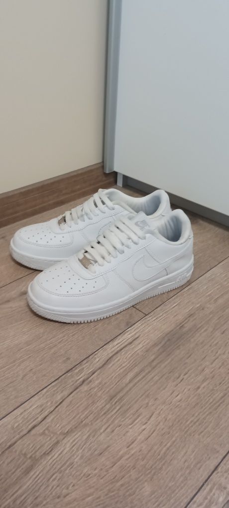 Nike Air Force 1, 41-ви номер, Унисекс