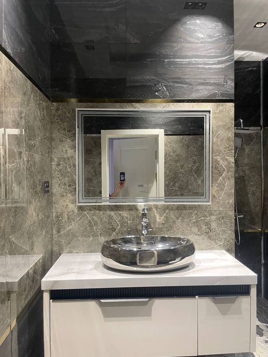 Dumbrabotda 1 sotix 4 xona katej sotiladi