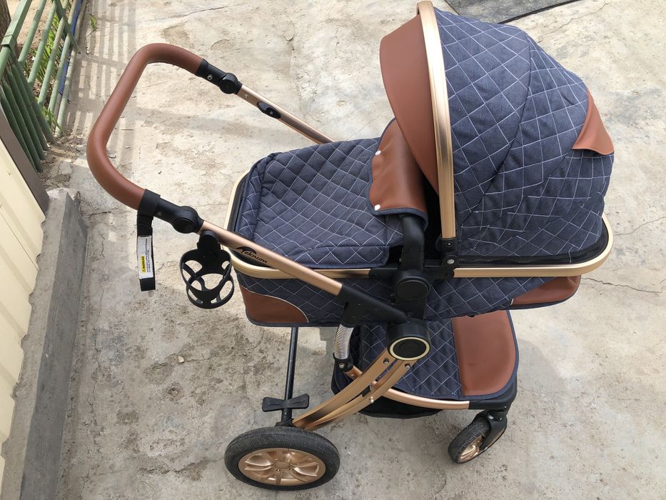 Продам детскую коляску.