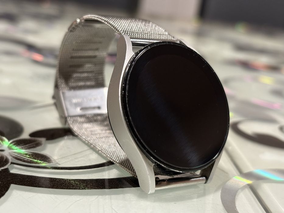 Смарт часовник Samsung Galaxy Watch 5