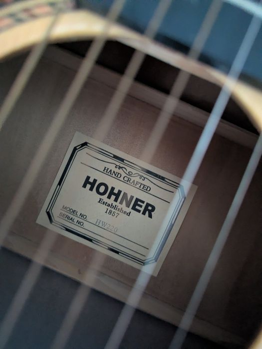 Акустична китара Hohner + калъф