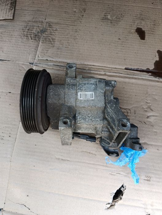 Compresor aer condiționat Duster 1.5 dci 2014