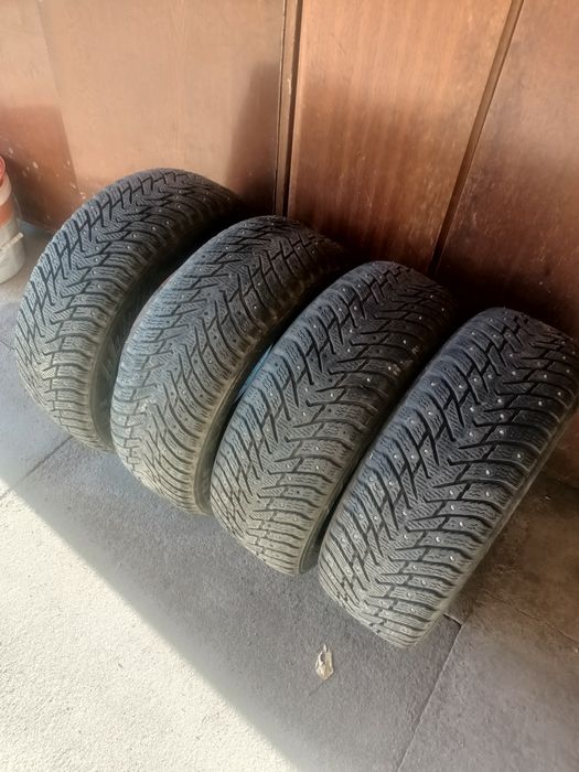 Продам зимние шины