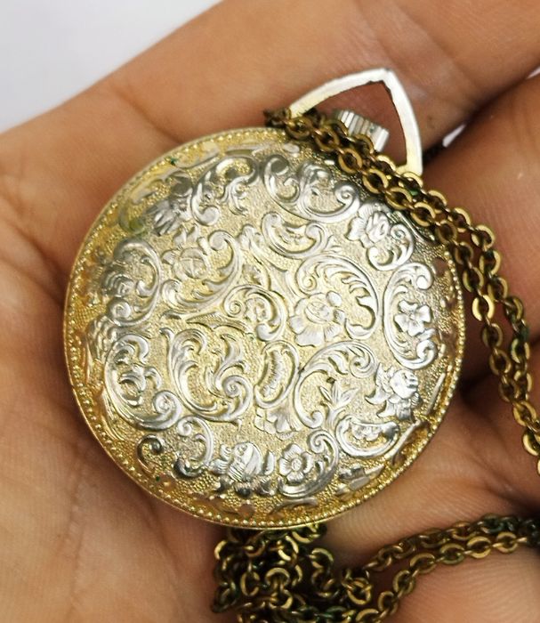 Ceas damă mecanic Lucerne, pandantiv cu lanț, un rubin, placat cu aur