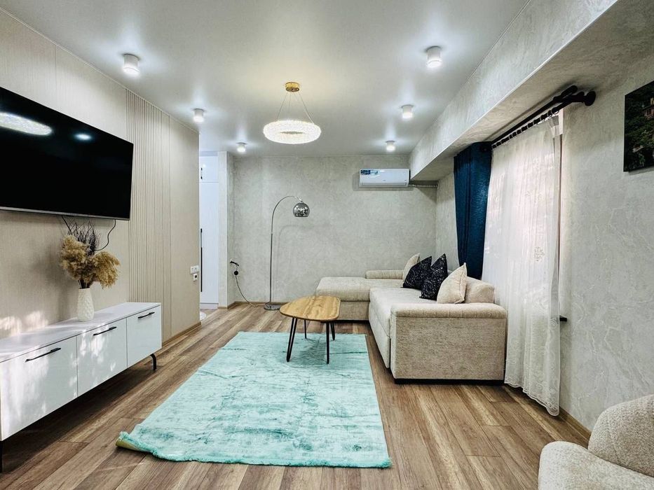 Продается 1в2 ком квартира на Ц-6, ор-р: Налоговая, 45 м²