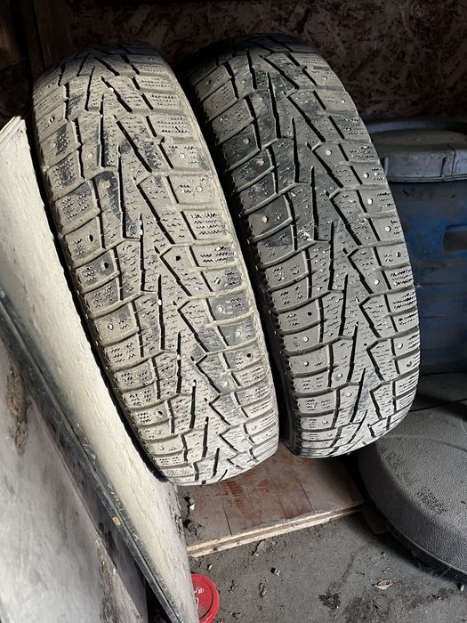 Зимние шины 3 шт. Б/У