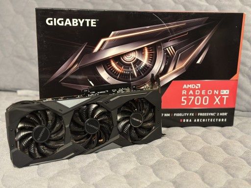 Видеокарта RX 5700 XT от Gigadyte