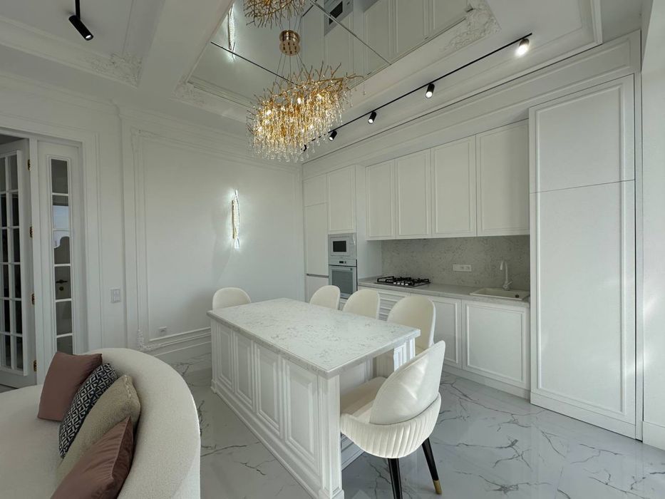 Срочно Продаётся Ц.5 Ж.К Мухташам 2/комнатная Упаковка квартира