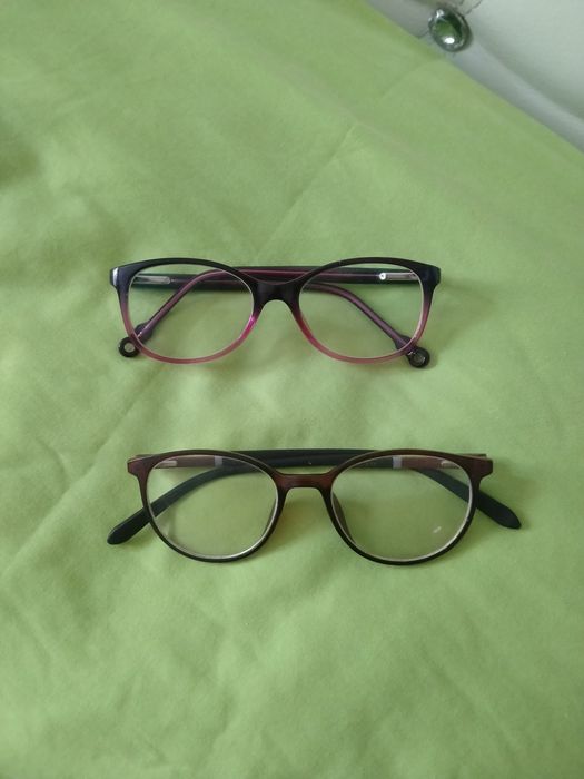 Продам подростковые оправы на девочку!