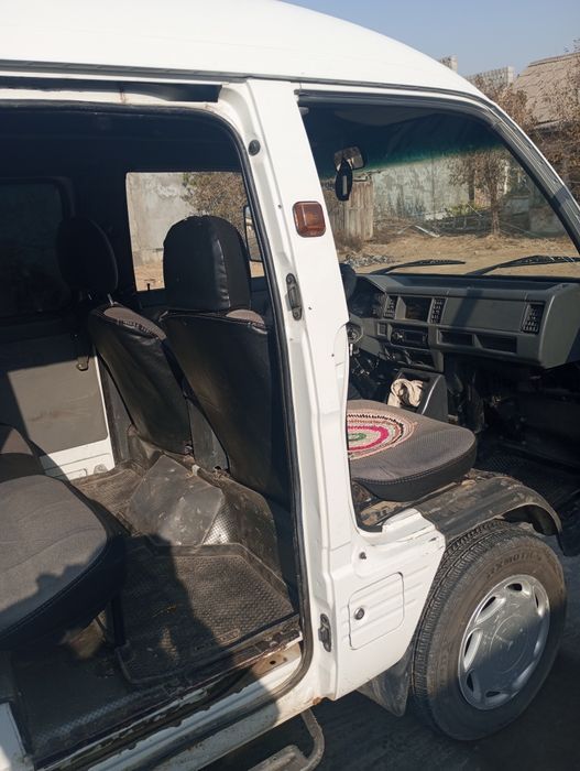 Damas rusumli avtomobil