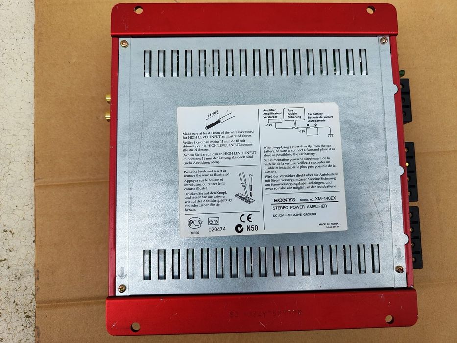 Amplificator auto Sony