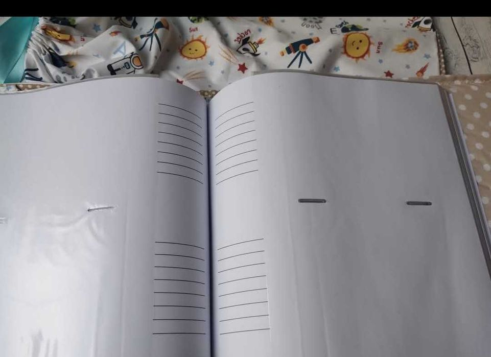 Албум за снимки, 200 броя и текстилна тотбичка