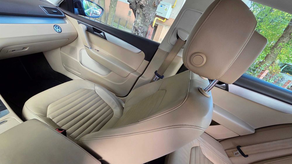VW Passat B7, DSG, 140 CP, piele crem