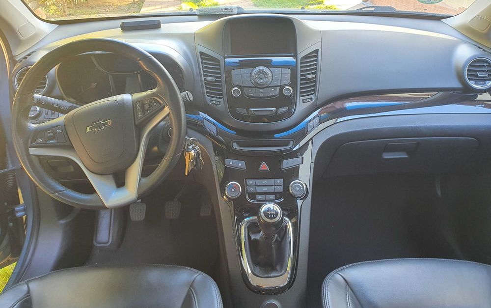 Vand CHEVROLET ORLANDO 2.0 D LTZ+ 163 cp SUV/Monovolum 7 locuri FULL