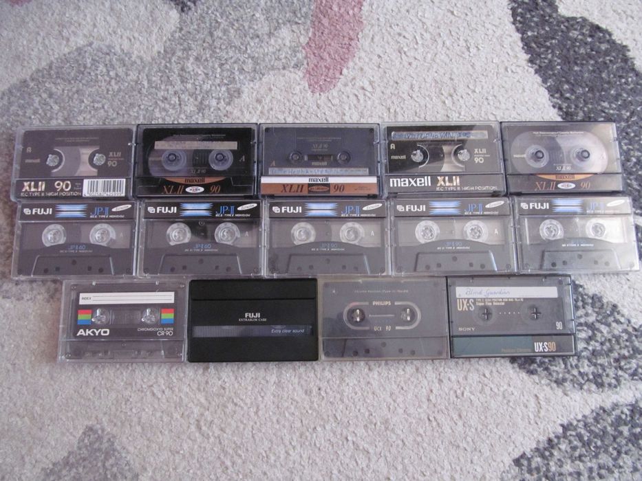 casete audio  Maxell , Fuji crom lot de 14 buc.