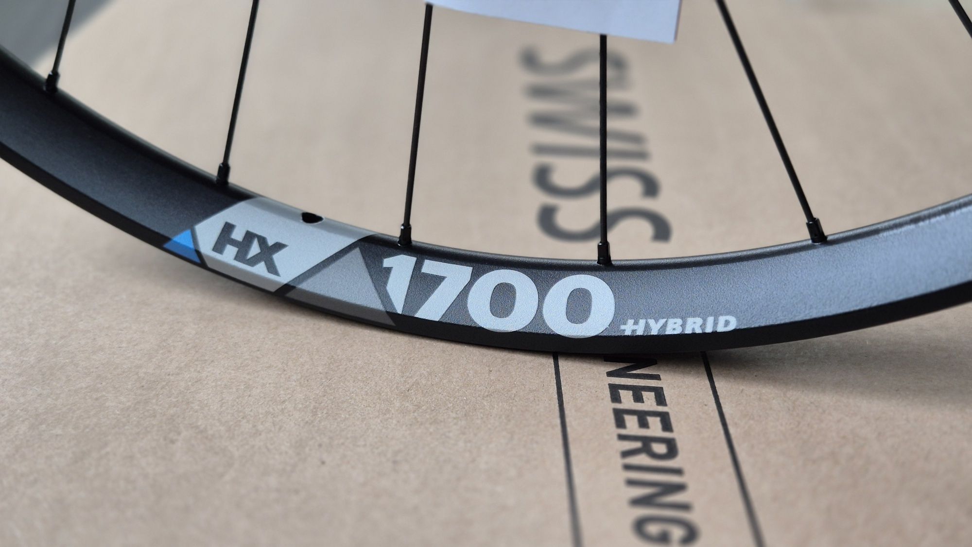 Roata spate noua DT Swiss HX1700, 27.5, Shimano Microspline