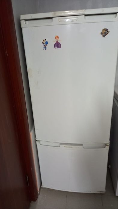 Продаю холодильник