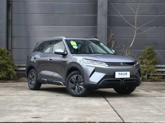 BYD Yuan Up Dop naxt va nasiyaga xarid qiling