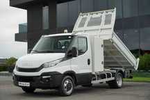 Iveco DAILY 35-140 / BASCULATOR SPATE / DUBLU / TRUSA DE SCULE / CUPLAJ / MANUAL / 3 PERSOANE / IMPORTAT / CONTRACT POST-SERVICE