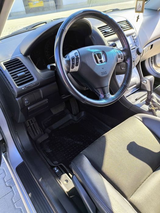 Vând Honda Accord CL7, 2.0 Benzina