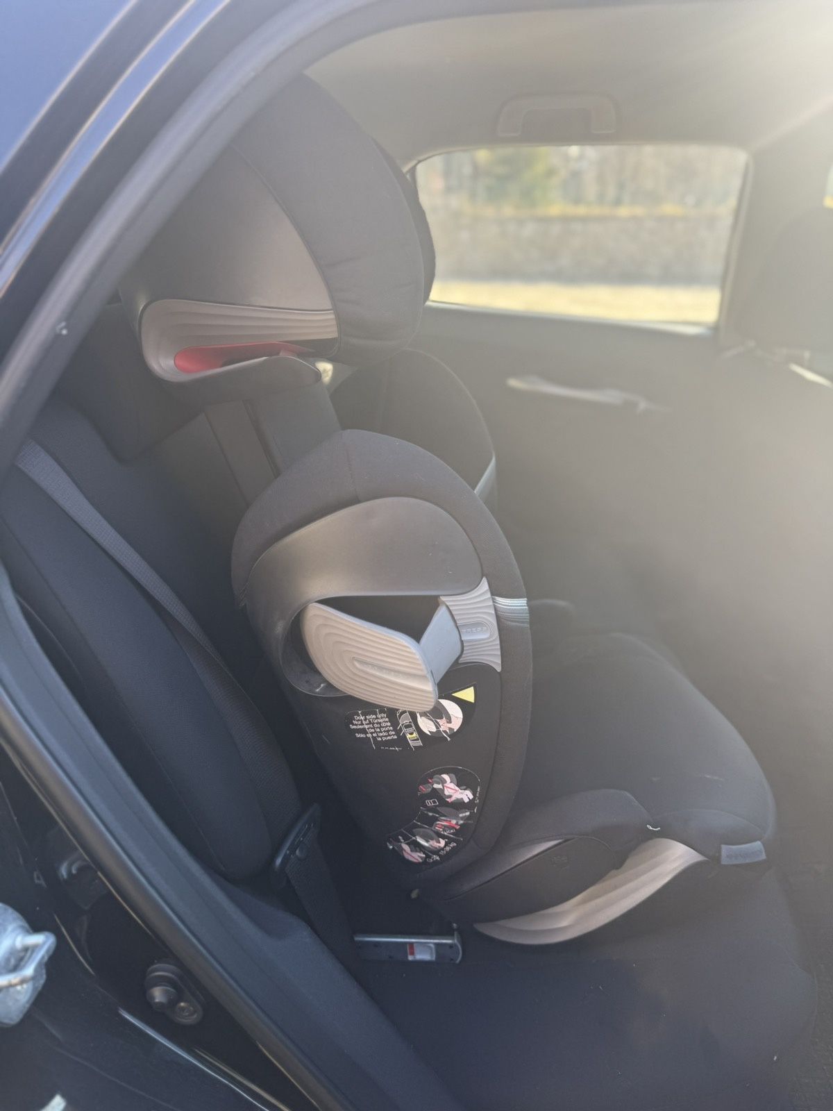 Стол за кола Cybex Solution S Fix Deep Black