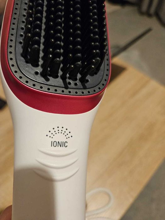 (Placa braun cadou)+Perie de indreptat parul Rowenta Express air, 2in1