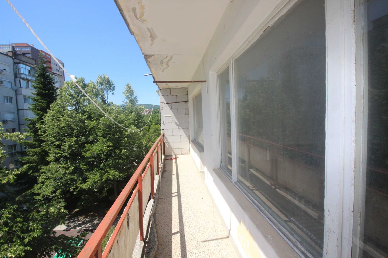 Продава се Тристаен апартамент в Габрово, Младост - 75 кв.м за 612 €/кв.м - Снимка #7