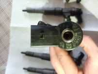 Vând 6 injectoare e46 150 cp euro4