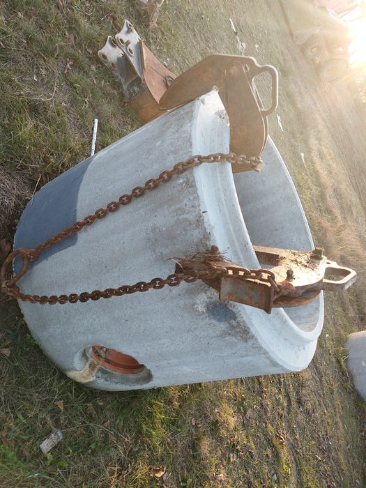 Vand clesti pentru tuburui de canalizare