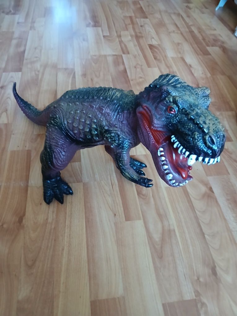 Vand dinozaur jucarie